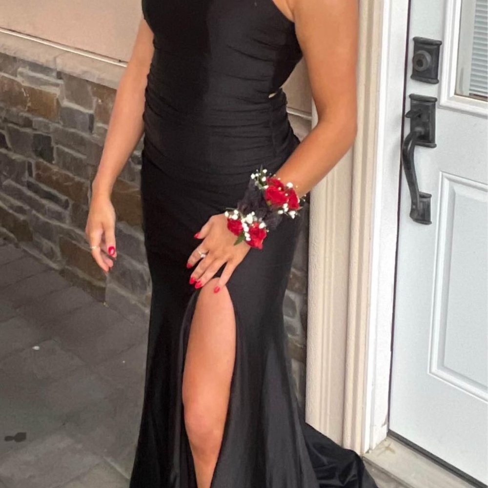 NOX ANABEL BLACK DRESS SIZE 2